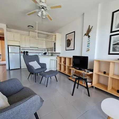 - - - - - Front Line - - - - - Primera Linea - - - - - In Playa Flamenca