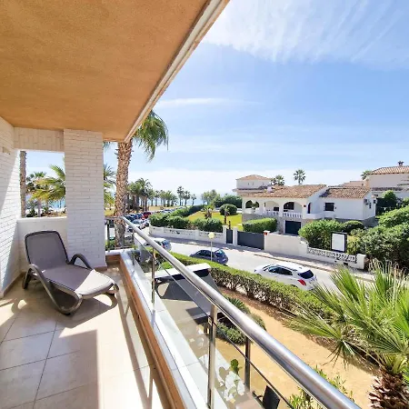 - - - - - Front Line - - - - - Primera Linea - - - - - In Playa Flamenca