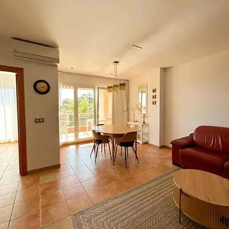 - - - - - Front Line - - - - - Primera Linea - - - - - In Aparthotel Playa Flamenca