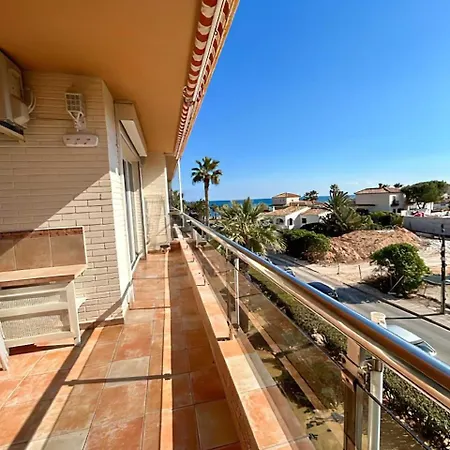 Aparthotel - - - - - Front Line - - - - - Primera Linea - - - - - In *
