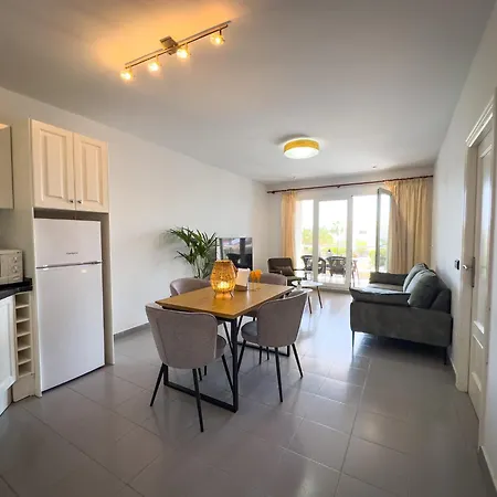 - - - - - Front Line - - - - - Primera Linea - - - - - In Aparthotel Playa Flamenca