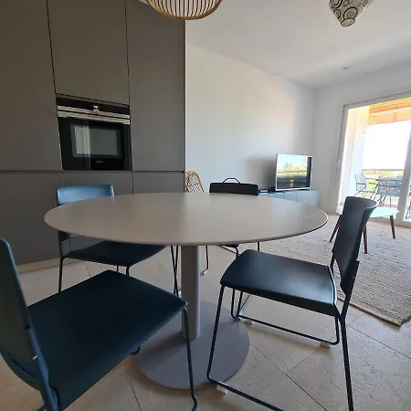 - - - - - Front Line - - - - - Primera Linea - - - - - In Aparthotel Playa Flamenca
